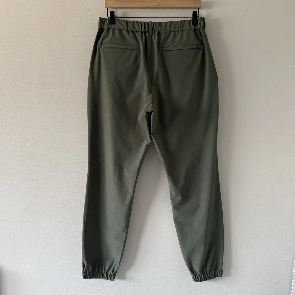 Mizzen + Main Helmsman Pants Mens 34x30 Performance Chino Tech Golf Office Green